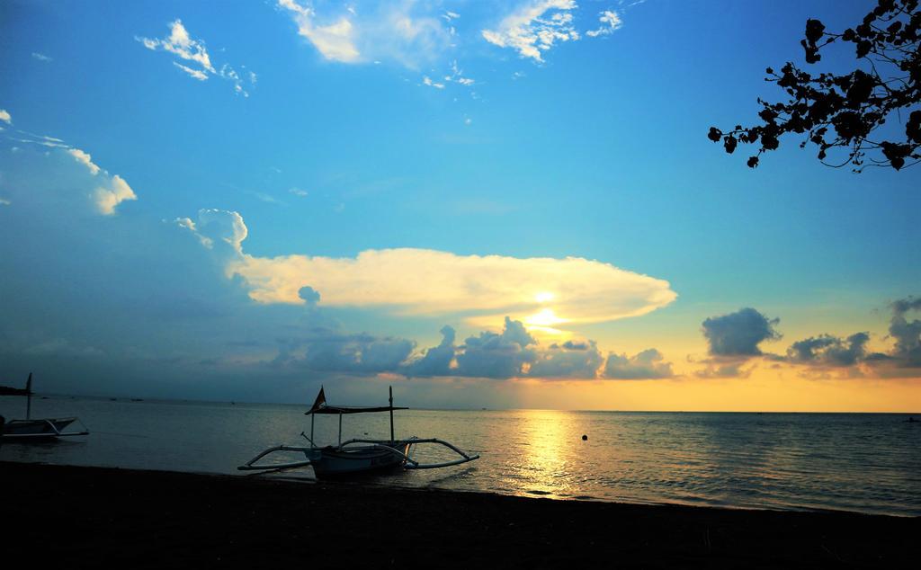 Bali Taman Beach Resort & Spa Lovina Pabean Buleleng Zewnętrze zdjęcie